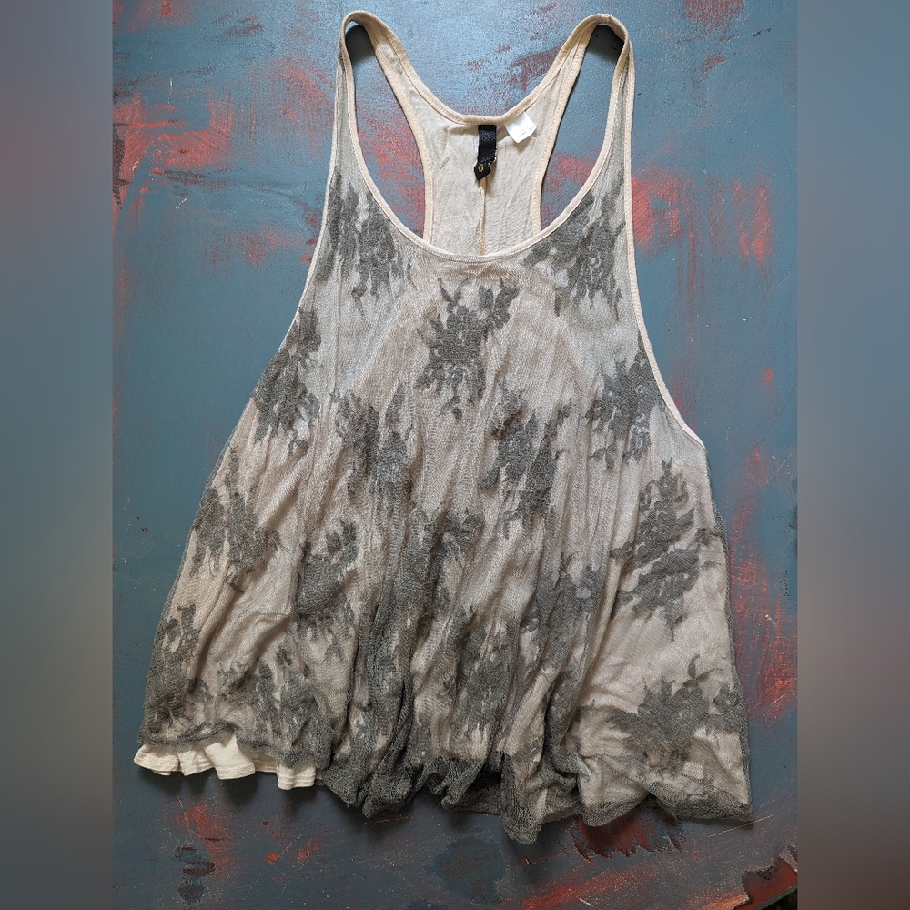 💙 DIVIDED 💙 Pink + Grey Cami